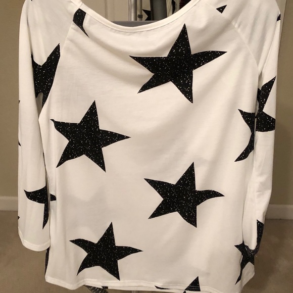 Off the shoulder top - Picture 2 of 2